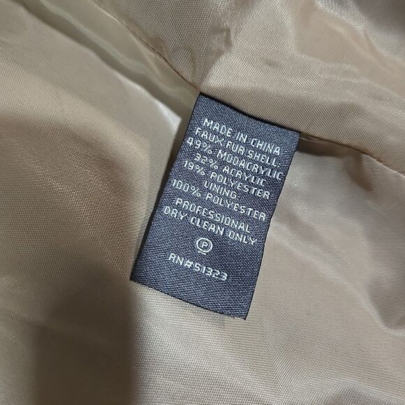 Brown Faux Fur Open Vest SzMed Vince Camuto Y2K Soft Baddie Boho Chic Glam Rock - Picture 13 of 14